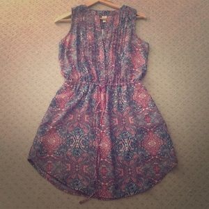 Mini dress, paisley print in excellent condition